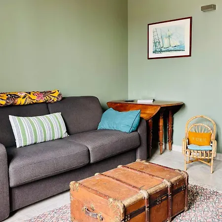 L'armada, Proche Gare, Lr139 *