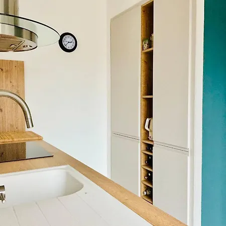 L'armada, Proche Gare, Lr139 *