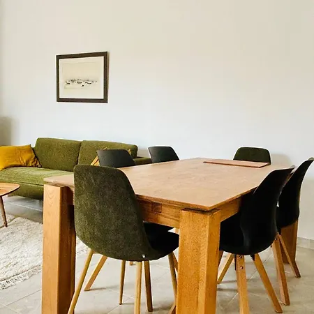 L'armada, Proche Gare, Lr139