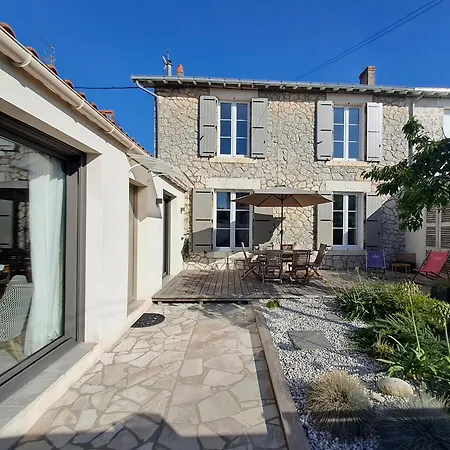 Holiday home L'armada, Proche Gare, Lr139