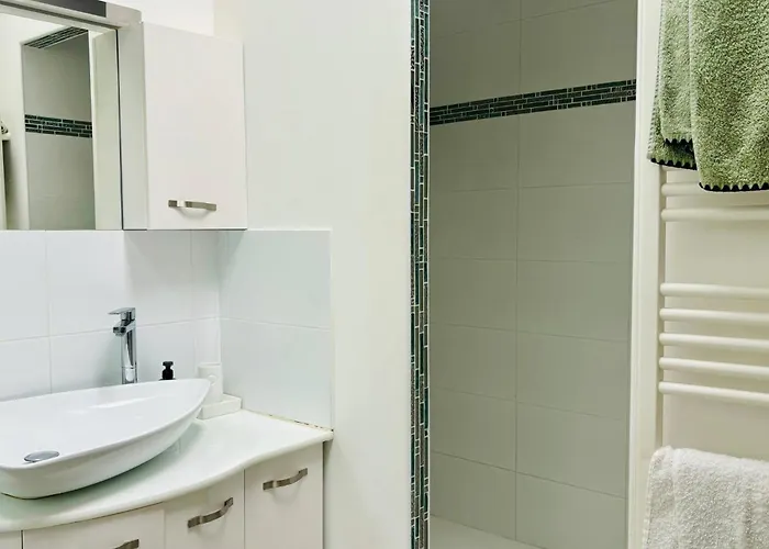 L'armada, Proche Gare, Lr139 Tatil Evi