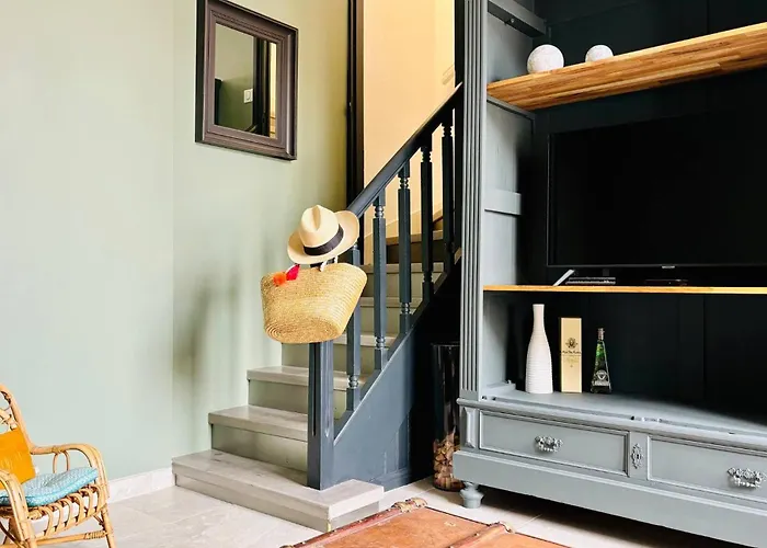 L'armada, Proche Gare, Lr139