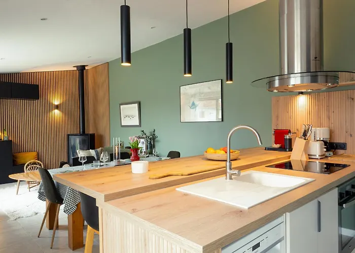 L'armada, Proche Gare, Lr139 La Rochelle (Charente-Maritime)