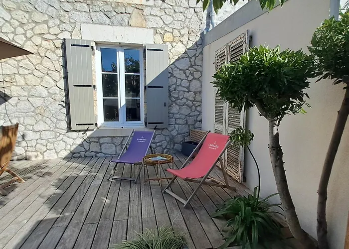 L'armada, Proche Gare, Lr139 Tatil Evi