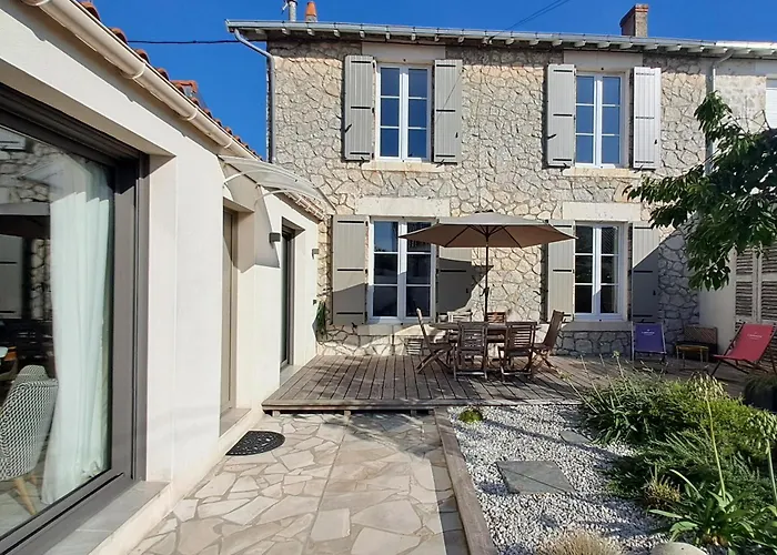 Tatil Evi L'armada, Proche Gare, Lr139